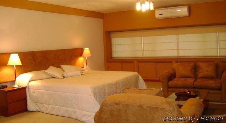 Hotel Ayenda Suites Orrantia Lima Kültér fotó